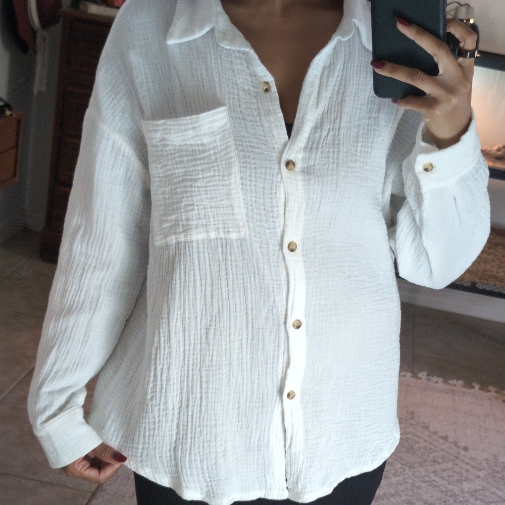 White Button-Up Top - Picture 5 of 11